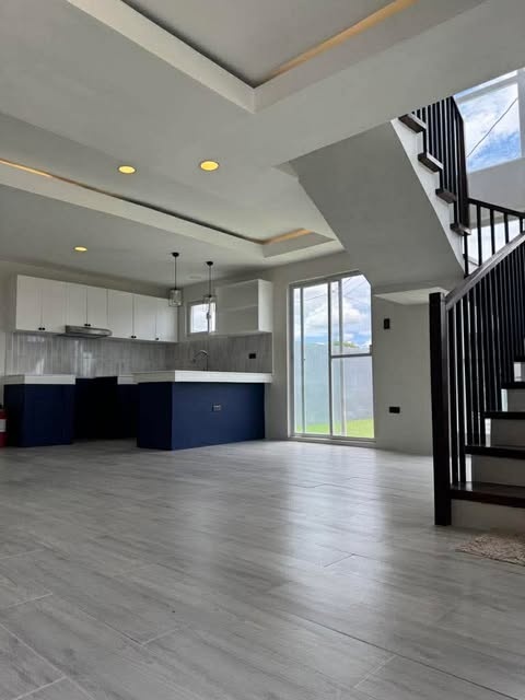 Eton Sta Rosa View 2